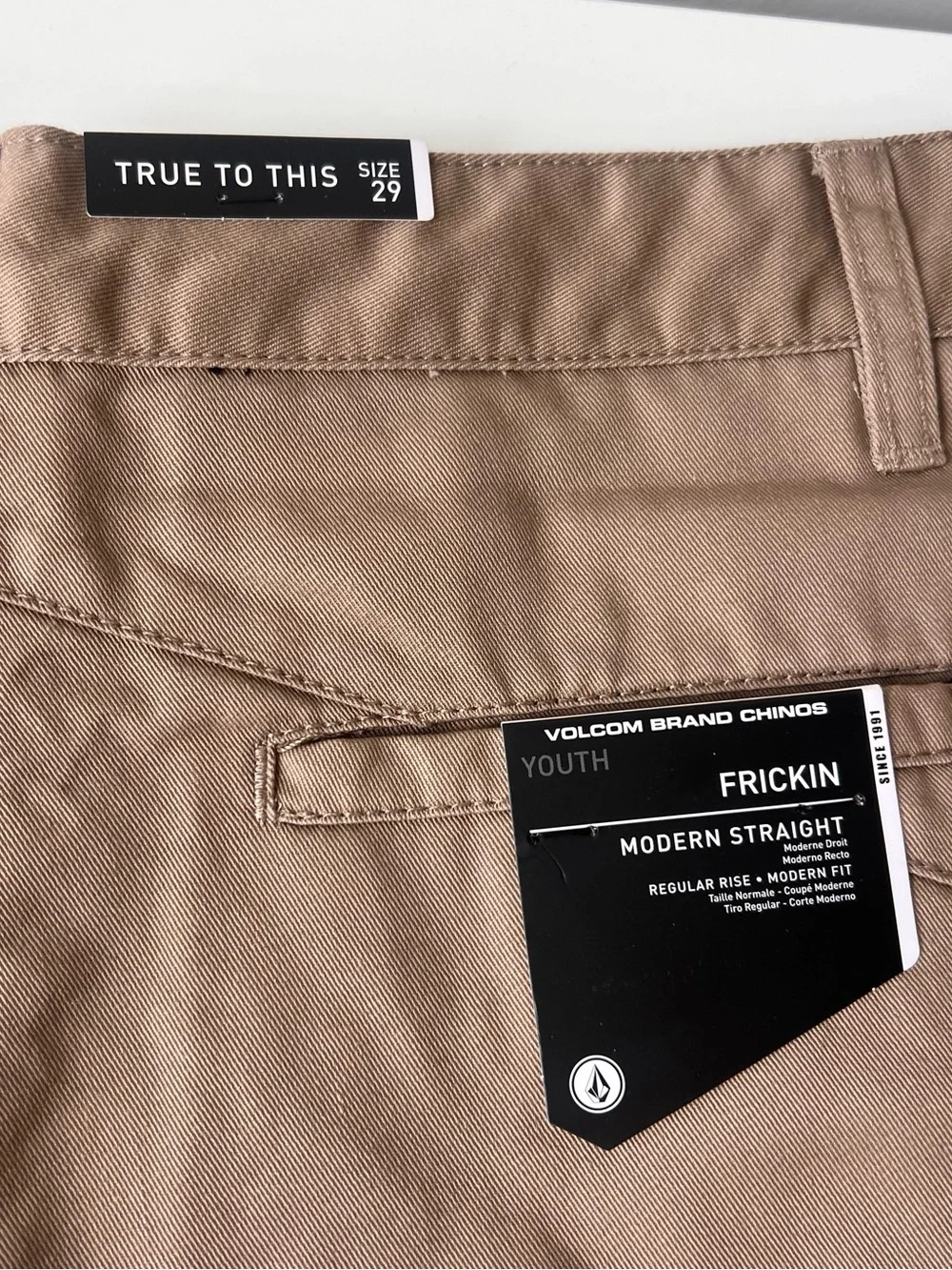 Volcom Youth Frickin Chino Shorts Size 18 / 29 Khaki NWT